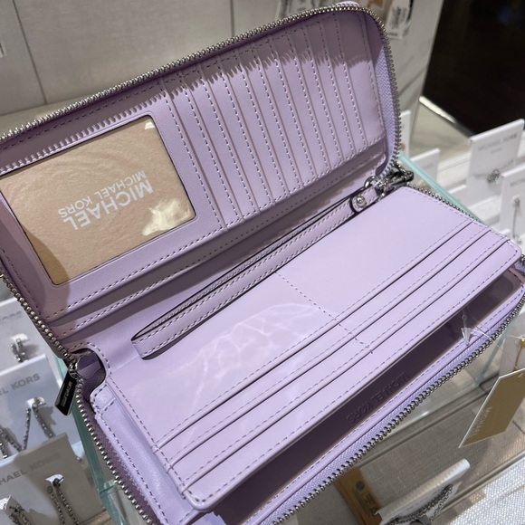 MICHAEL KORS Jet Set Large Signature Logo Continental Wallet Wristlet Lt Quartz - Picture 10 of 16